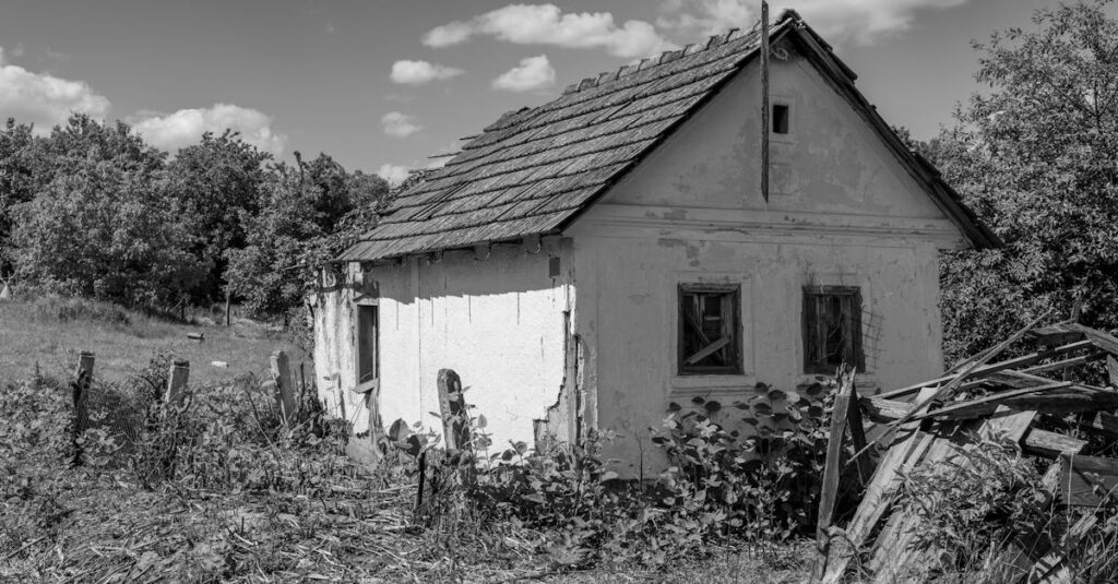 découvrez les eco-houses, des maisons écologiques et durables qui allient confort, esthétique et respect de l'environnement. optez pour un mode de vie éco-responsable en choisissant des matériaux naturels et des technologies innovantes pour réduire votre empreinte carbone.