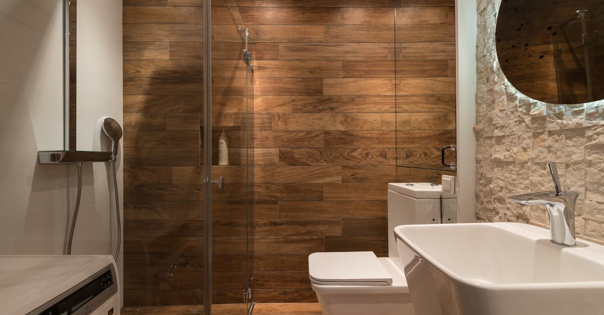 découvrez comment choisir la hauteur idéale pour votre robinet de douche, en tenant compte du confort et de l'esthétique de votre salle de bain. optimisez votre espace avec des conseils pratiques et des recommandations pour un aménagement fonctionnel.