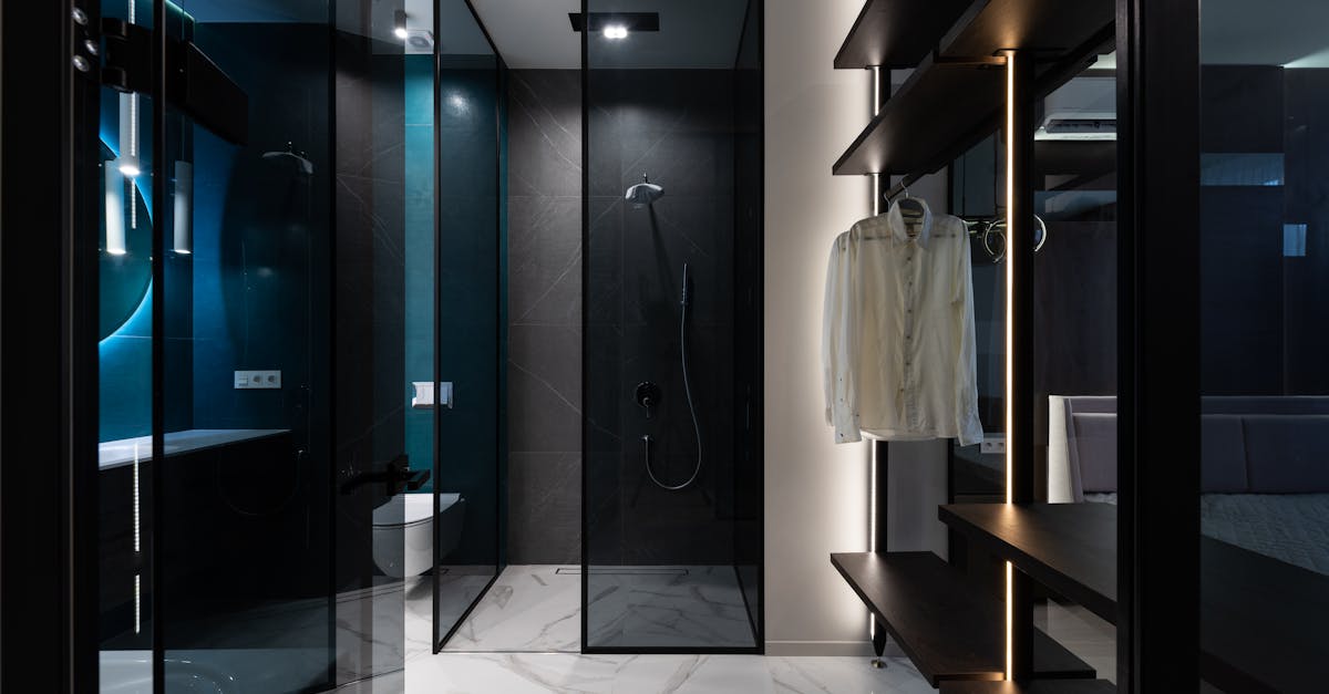 découvrez notre gamme de seuils de douche, alliant esthétique et fonctionnalité pour un aménagement de salle de bain réussi. idéaux pour prévenir les fuites et assurer un accès facile, nos produits s'adaptent à tous les styles. transformez votre espace avec nos solutions innovantes!