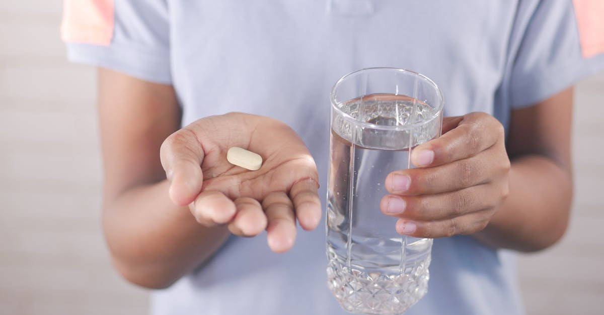 découvrez l'importance de la consommation d'eau, ses impacts sur la santé et l'environnement, et des conseils pratiques pour réduire votre empreinte hydrique au quotidien.