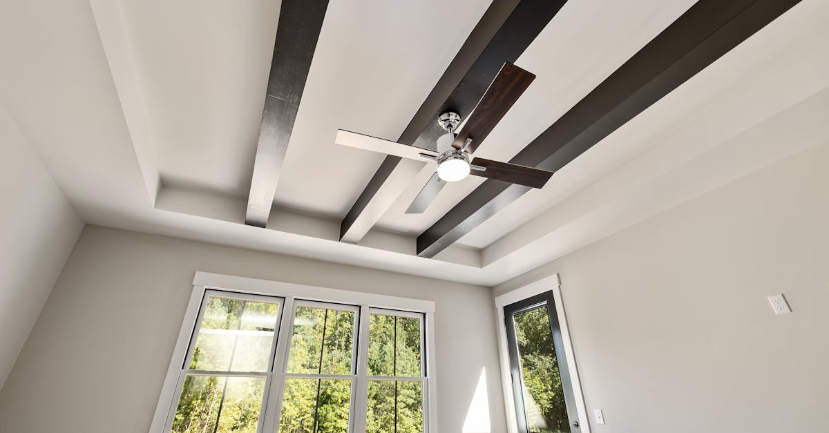 découvrez l'importance de l'isolation des plafonds de sous-sol pour améliorer l'efficacité énergétique de votre maison, réduire les nuisances sonores et garantir un confort optimal. apprenez les meilleures méthodes et matériaux pour isoler efficacement votre sous-sol.