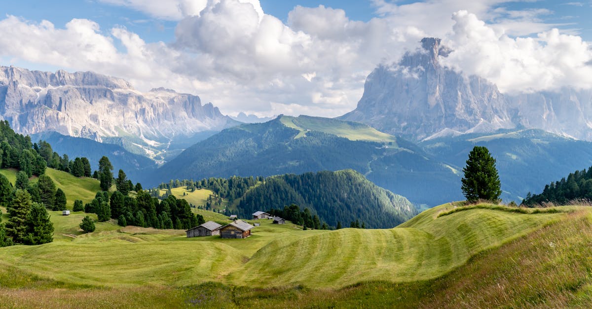 découvrez le charme authentique d'un chalet en pleine nature, idéal pour des vacances reposantes. profitez du confort moderne tout en étant entouré par la beauté des paysages alpins. parfait pour les amoureux de la montagne et les chercheurs de tranquillité.