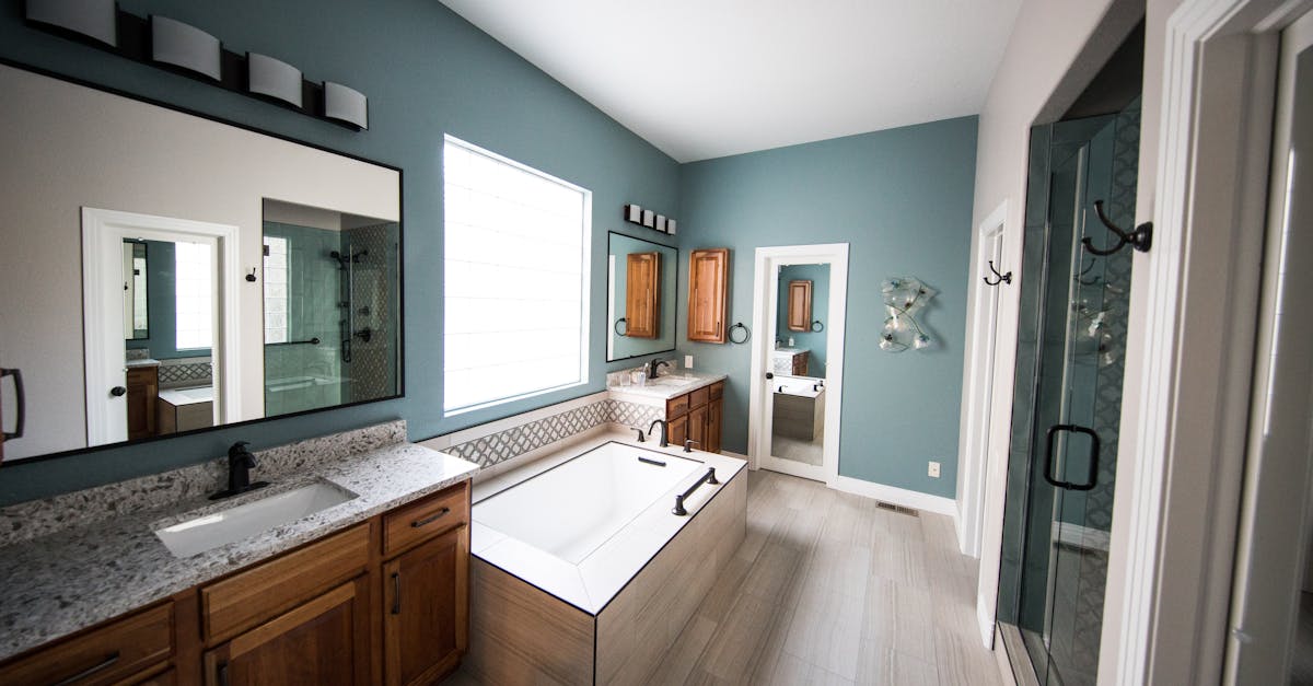 découvrez tout ce qu'il faut savoir sur la hauteur optimale d'un robinet de douche pour un confort maximal et une installation réussie. obtenez des conseils pratiques et des recommandations pour aménager votre salle de bains avec style.
