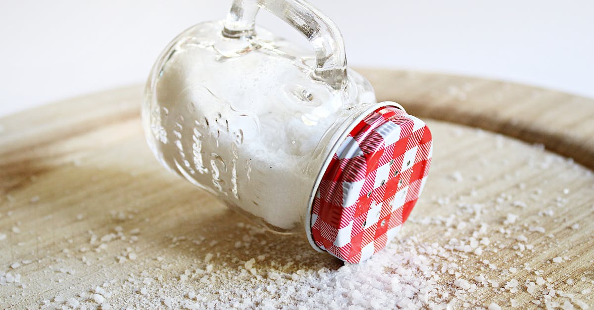 découvrez le sodium bisulfate, un composé chimique polyvalent utilisé dans divers secteurs, de la chimie à la piscine. en savoir plus sur ses applications, ses avantages et son rôle essentiel dans le traitement de l'eau et les produits ménagers.