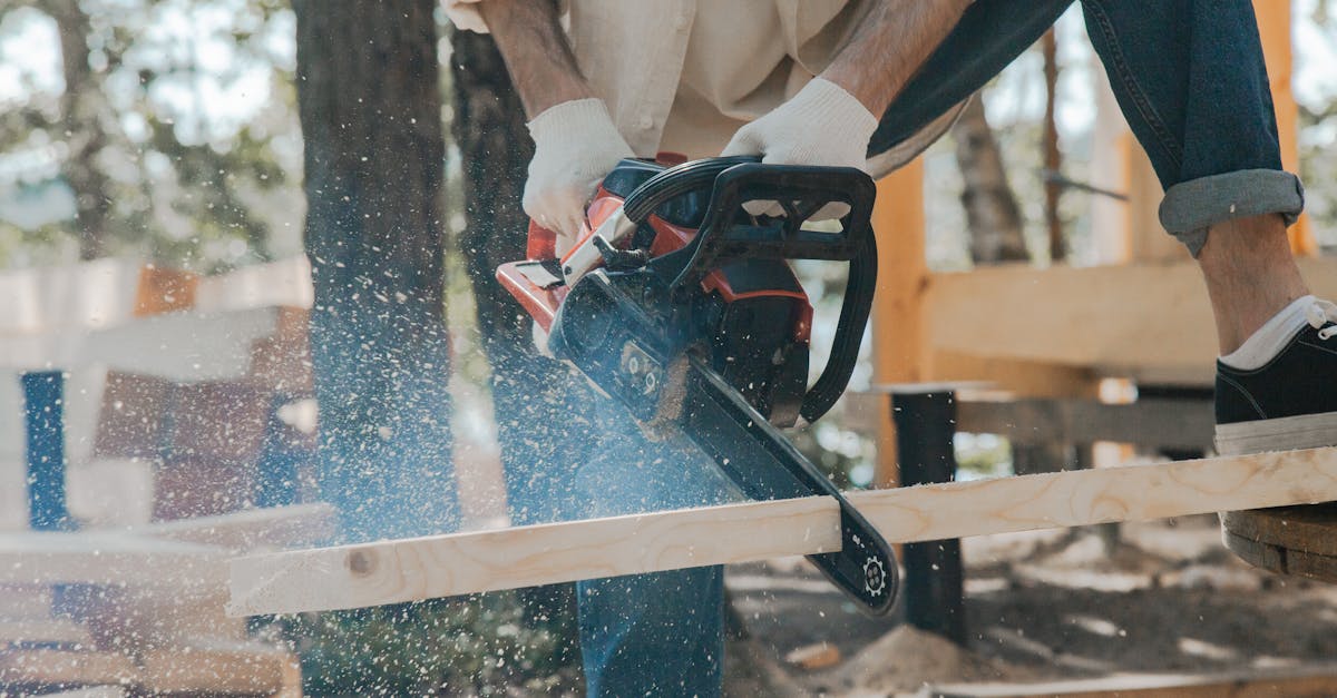 découvrez notre sélection de tronçonneuses performantes et fiables pour tous vos projets de coupe. que ce soit pour un usage professionnel ou amateur, nos tronçonneuses allient puissance, sécurité et ergonomie pour un travail efficace en toute simplicité.