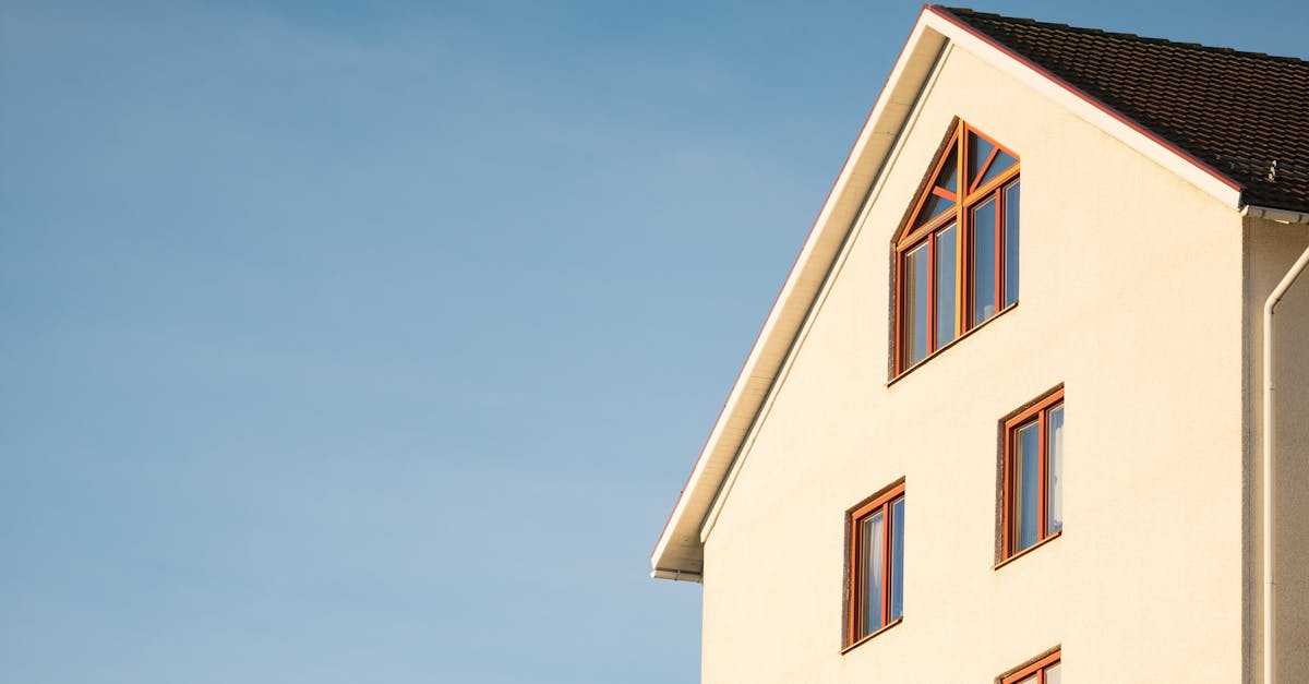 découvrez notre sélection de condominiums modernes, alliant confort et design, dans des emplacements privilégiés. profitez d'un style de vie urbain avec des commodités de qualité et un accès facile aux transports, commerces et loisirs. trouvez votre nouveau chez-vous dès aujourd'hui!