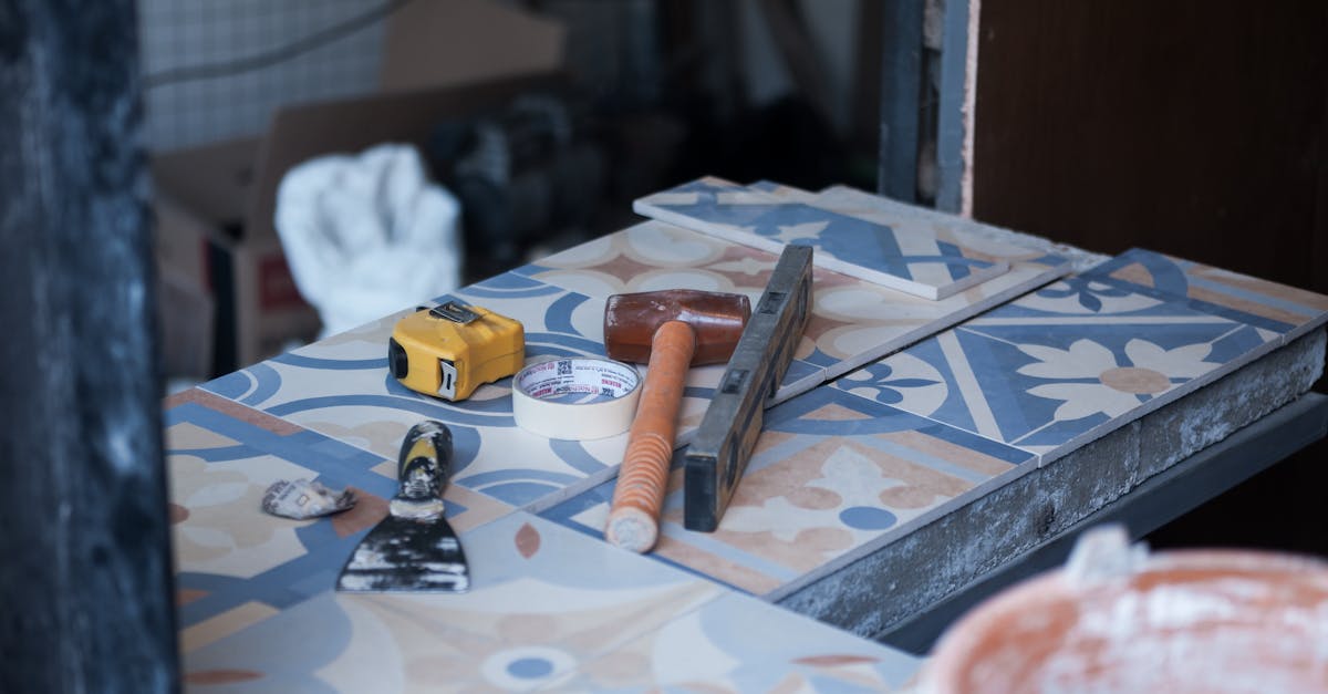 découvrez le coût d'installation de carrelage, incluant des conseils sur les matériaux, les tarifs de main-d'œuvre et les astuces pour optimiser votre budget. obtenez une estimation précise pour votre projet de rénovation.
