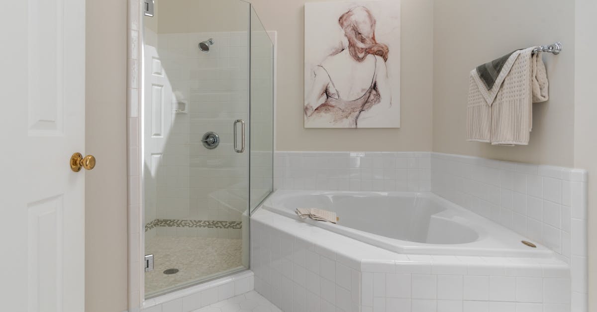 découvrez l'art fascinant de la peinture sur carrelage. transformez vos espaces avec des designs uniques et personnalisés qui ajoutent une touche d'élégance et de créativité à votre intérieur. apprenez des techniques et astuces pour embellir vos céramiques et faites briller votre imagination.