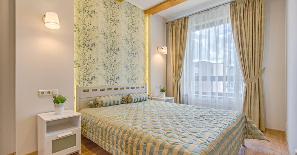 découvrez notre sélection de têtes de lit élégantes et modernes qui ajoutent une touche de style à votre chambre. que vous préfériez un design minimaliste ou un look plus classique, nous avons la tête de lit parfaite pour un sommeil réparateur.