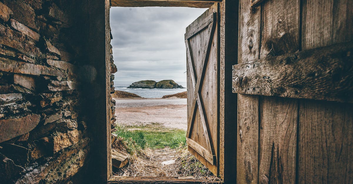 découvrez nos solutions rapides et efficaces si vous êtes bloqué à l'extérieur. conseils pratiques pour gérer une situation de locked out et retrouver rapidement l'accès à votre domicile ou à votre véhicule.