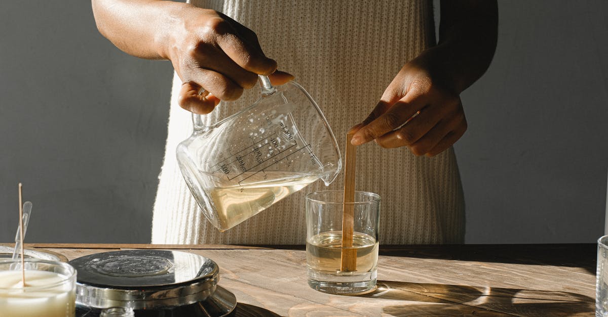 découvrez tout ce qu’il faut savoir sur la moisissure : causes, dangers, prévention et conseils pour éliminer efficacement la mold dans votre maison. protégez votre santé et votre environnement.