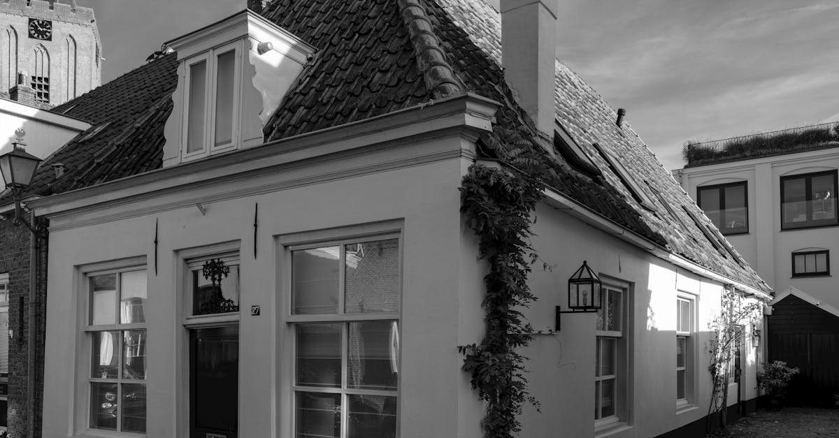 découvrez la maison passive, une construction innovante visant à maximiser l'efficacité énergétique et le confort tout en réduisant les coûts de chauffage. apprenez comment créer un habitat durable et respectueux de l'environnement grâce à des techniques modernes et à des matériaux de qualité.