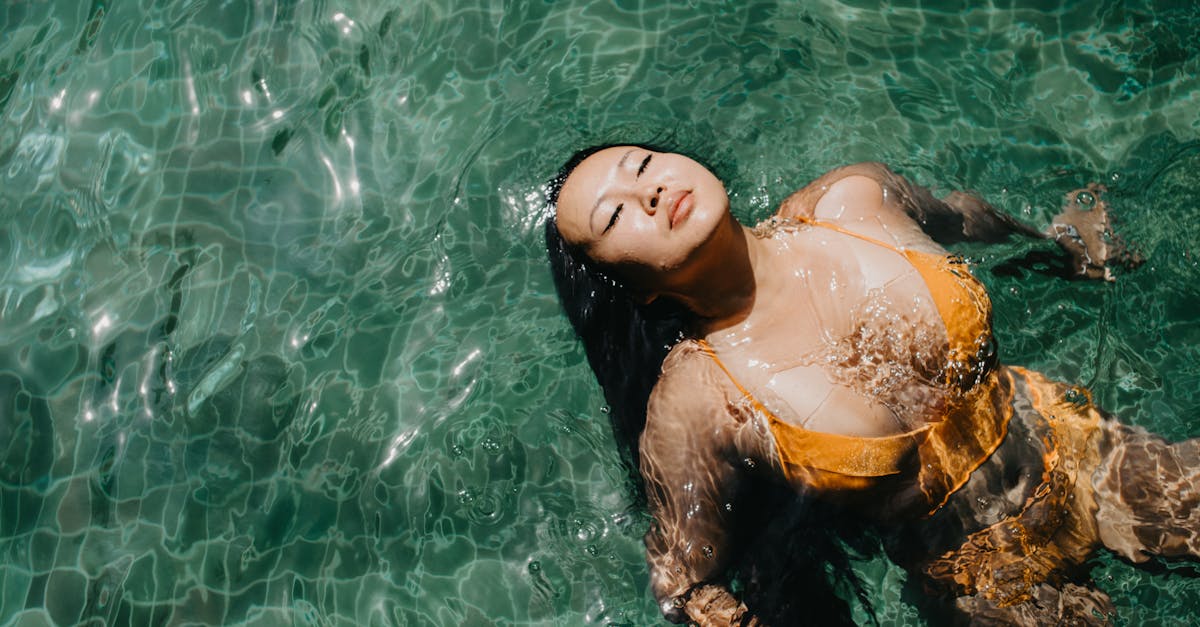 découvrez combien de temps faire fonctionner la filtration de votre piscine pour une eau propre et saine. conseils pratiques et astuces pour optimiser la durée de filtration selon la saison.