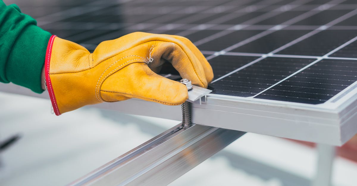 découvrez l'énergie solaire avec nos panneaux solaires performants. économisez sur vos factures d'électricité tout en contribuant à la protection de l'environnement. installation rapide et façade esthétique pour un avenir durable.