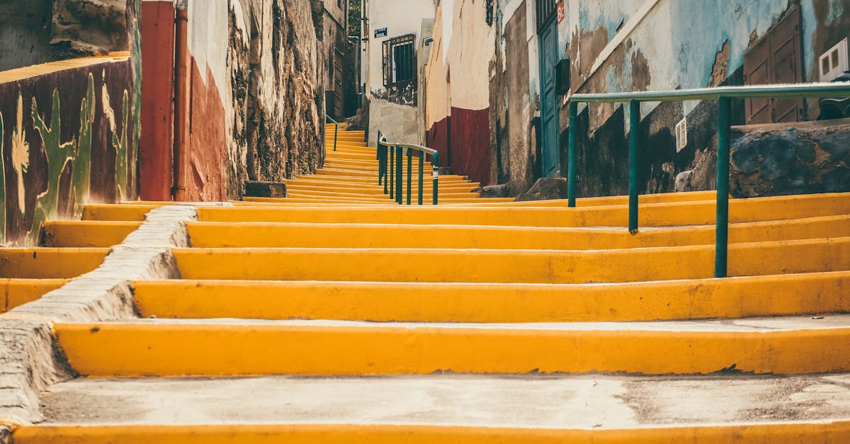 découvrez des idées innovantes et tendances pour la conception d'escaliers. inspirez-vous de nos conseils pratiques et photos pour créer un escalier unique et élégant qui s’intègre parfaitement à votre intérieur.