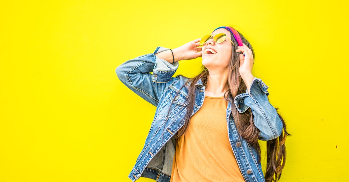 découvrez le monde vibrant de yellow, un univers où la couleur et l'énergie se rencontrent. explorez nos idées créatives, nos inspirations et nos produits empreints de chaleur et de lumière. plongez dans une ambiance joyeuse et stimulante avec yellow.