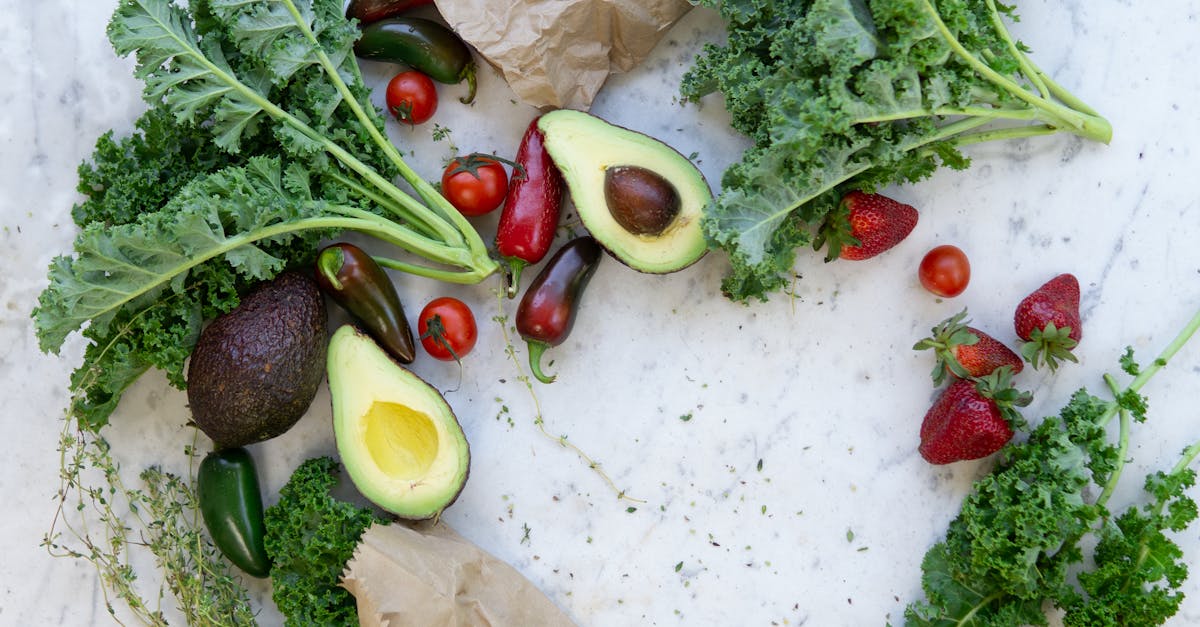 découvrez tout ce qu'il faut savoir sur l’avocat : bienfaits nutritionnels, conseils de consommation, astuces pour le choisir et le conserver, et idées de recettes saines et gourmandes.
