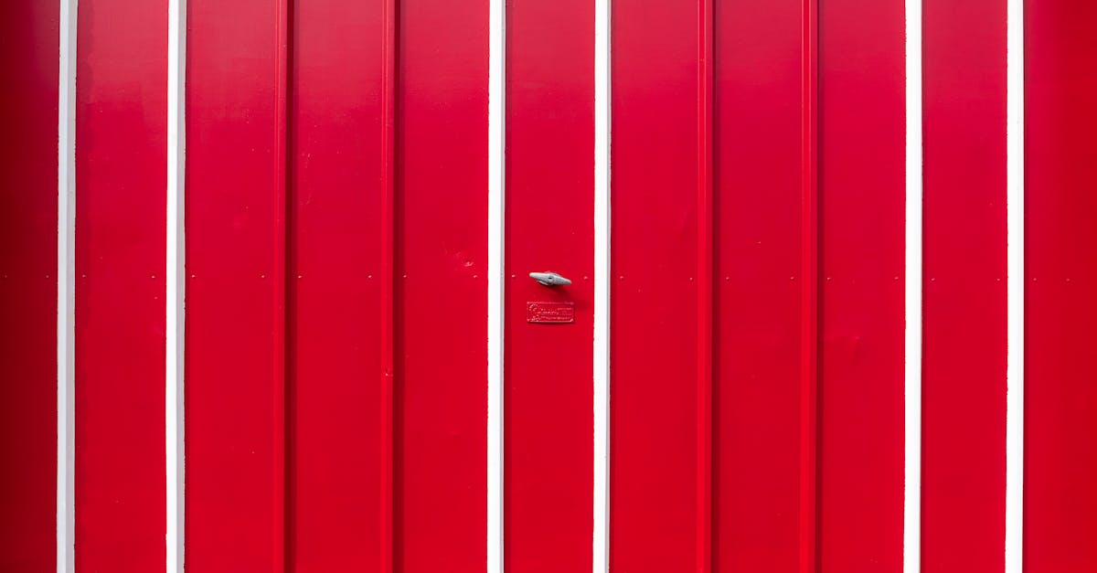 découvrez comment résoudre les problèmes courants de portes de garage : dépannage rapide, entretien et conseils pour assurer le bon fonctionnement et la sécurité de votre porte de garage.