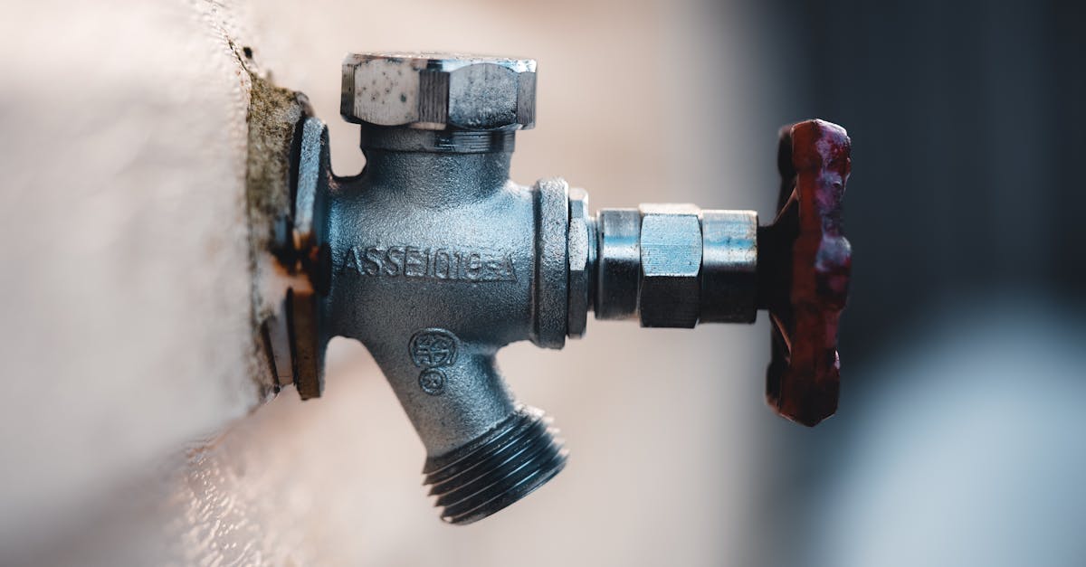 découvrez tout sur les raccords de tuyaux : types, utilisations et conseils pour assurer une connexion fiable et étanche dans vos installations domestiques ou industrielles.