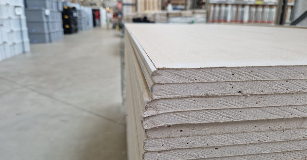 découvrez tout sur le plasterboard : ses avantages, utilisations et conseils pour une installation réussie dans vos projets de construction ou de rénovation.