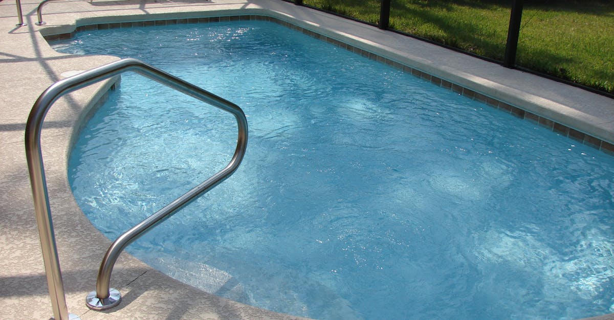 découvrez tout sur les piscines : conseils d’installation, entretien, choix des modèles, sécurité et accessoires pour profiter pleinement de votre pool toute l’année.