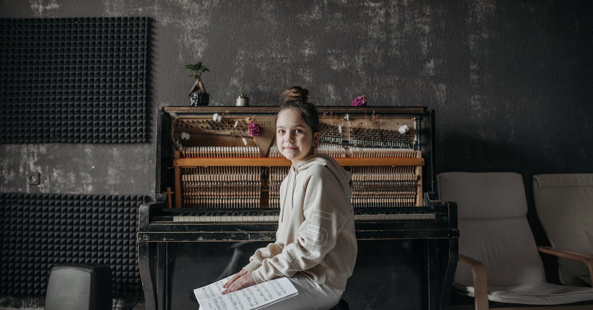 découvrez les meilleures solutions pour l'insonorisation et le soundproofing de votre maison ou bureau. astuces, conseils et guides pratiques pour réduire efficacement les bruits indésirables.