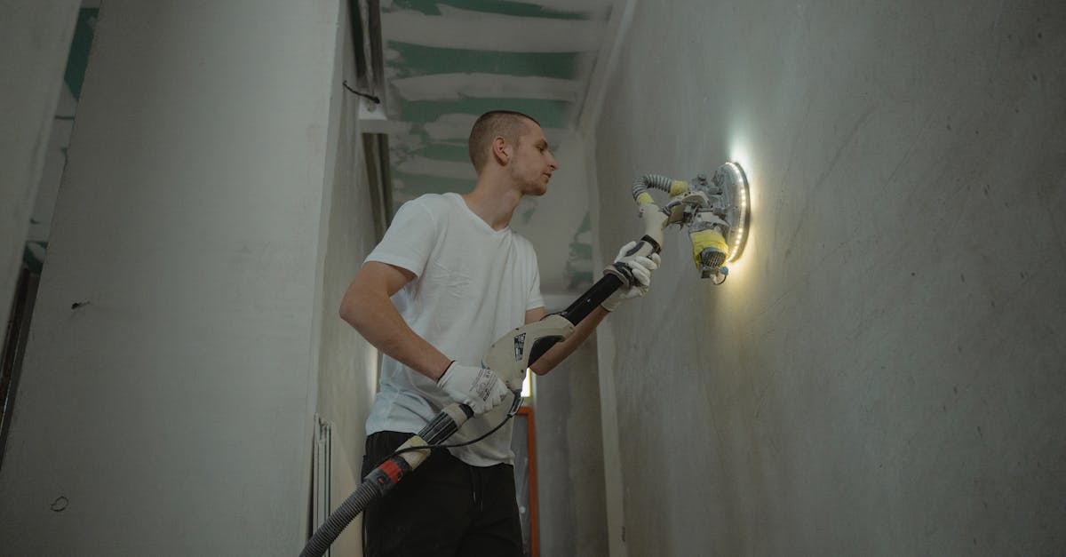 découvrez les techniques de teinture du béton pour personnaliser vos sols, murs et surfaces extérieures. obtenez des conseils, idées et produits pour transformer votre espace avec des couleurs durables et modernes.