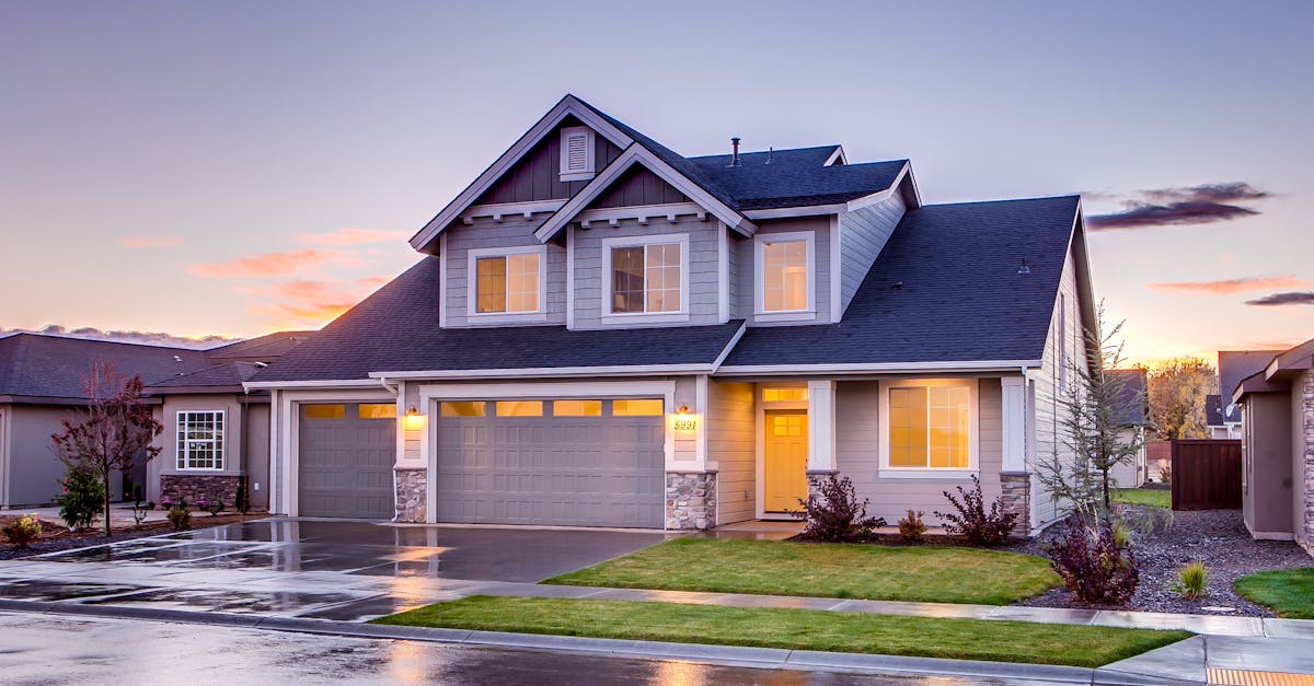 découvrez les dimensions idéales pour la largeur d’un garage afin d’optimiser l’espace et faciliter le stationnement de votre véhicule. conseils et astuces pour choisir la largeur adaptée à vos besoins.