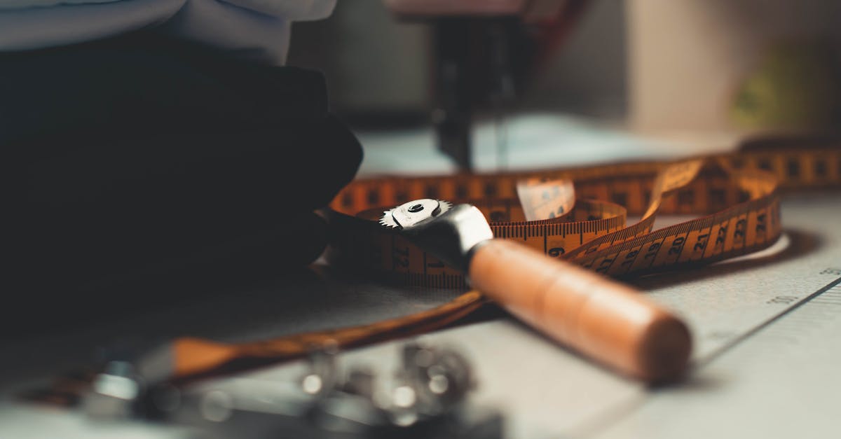 découvrez le plasma cutter, l'outil idéal pour une découpe de précision des métaux. performant, rapide et facile à utiliser, il convient aussi bien aux professionnels qu'aux particuliers. trouvez le modèle adapté à vos besoins !