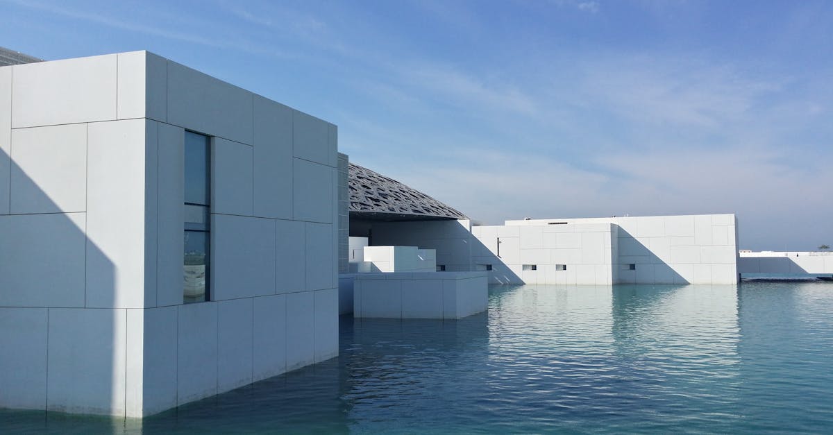 découvrez comment nettoyer efficacement le filtre de votre piscine pour une eau claire et saine. suivez nos conseils pratiques pour prolonger la durée de vie de votre filtre et profiter pleinement de votre piscine.