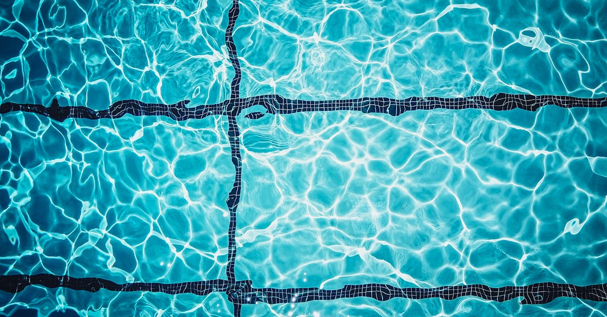 découvrez comment nettoyer efficacement un filtre de piscine pour maintenir une eau propre et prolonger la durée de vie de votre équipement. conseils et étapes simples pour un entretien optimal.