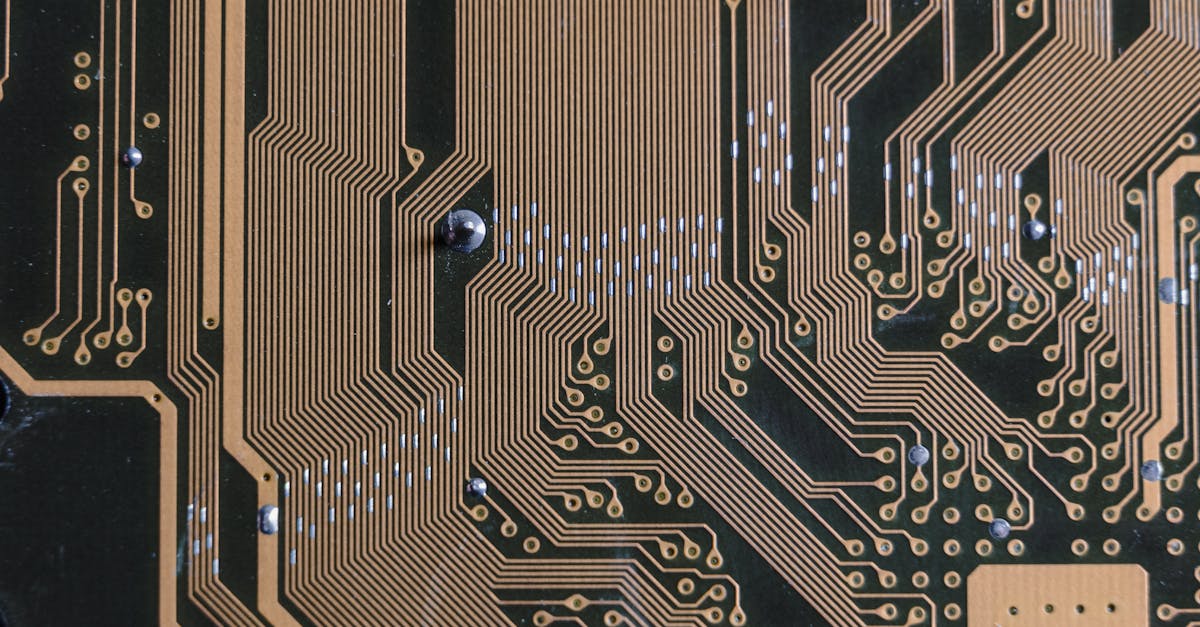 découvrez les causes courantes du déclenchement du disjoncteur et comment résoudre ce problème électrique pour assurer la sécurité de votre installation.