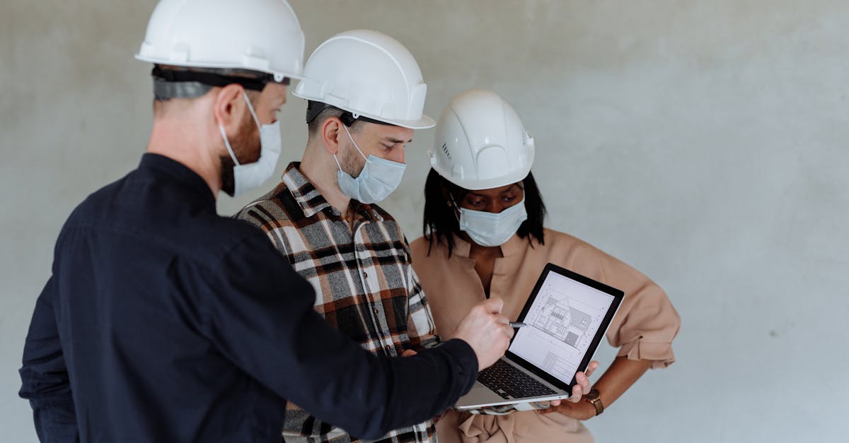 découvrez les meilleures pratiques et conseils pour garantir la sécurité au travail, prévenir les accidents et assurer le bien-être de tous les employés sur le lieu professionnel.